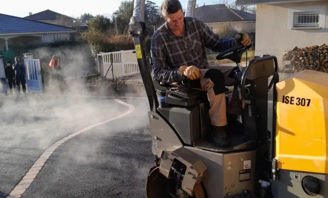 cylindrage au rouleau sur l'ensemble de la surface